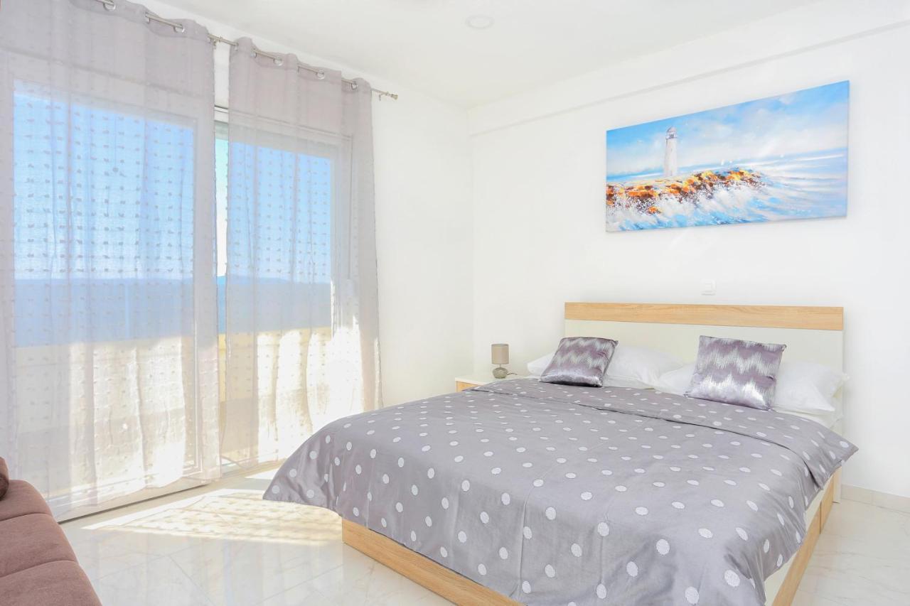 Family Friendly Apartments With A Swimming Pool Zivogosce - Porat, Makarska - 18150 Экстерьер фото